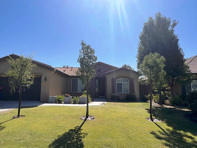 2000 Suncrisp Ln — Photo 15