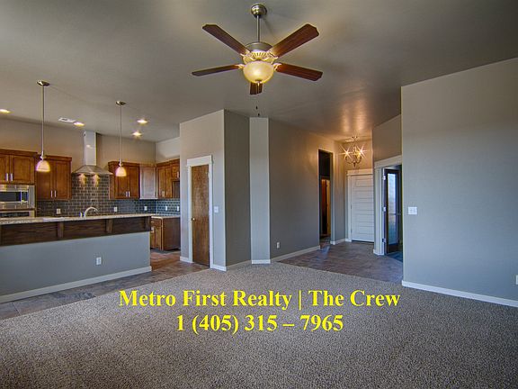 4th image of 8332 NW 138th Cir