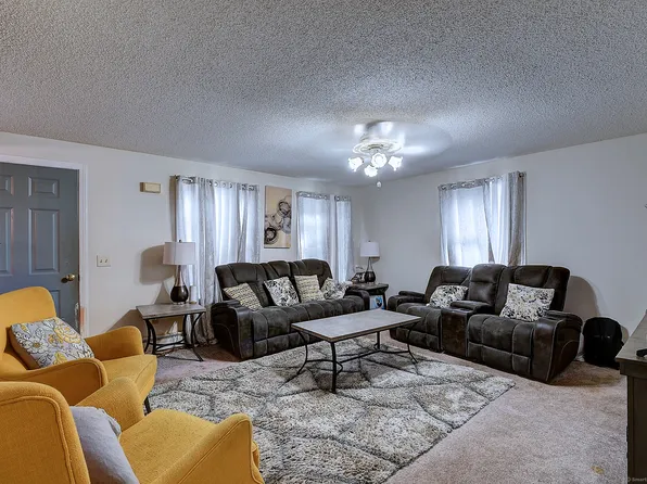 91 Middle Turnpike East, Manchester, CT 06040