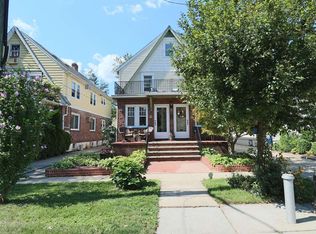 20943 34th Rd, Bayside, NY 11361