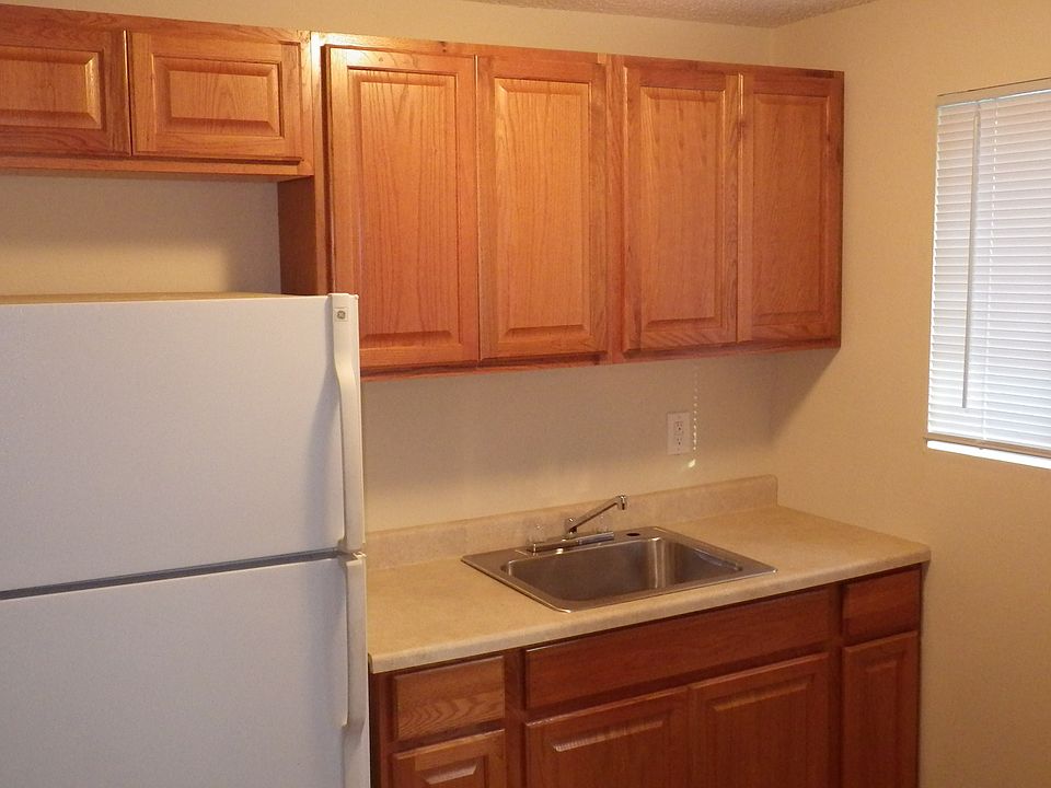 2nd image of 5437 SE 87th Ave