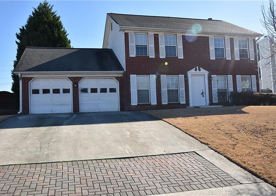 1st image of 455 Madison Chase Dr