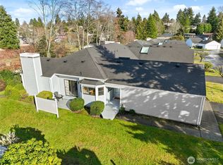 2801 N Narrows Dr UNIT J1, Tacoma, WA 98407