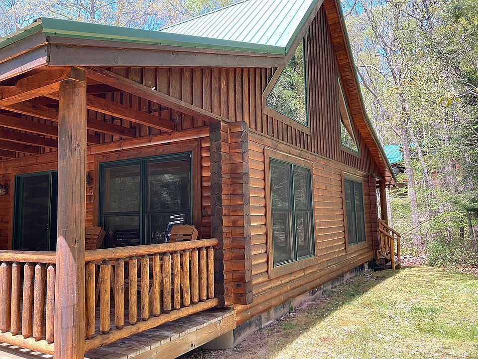 2nd image of 95 Gallatin Dr #3