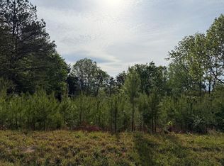 645 Ridgeview Cir, Chatsworth, GA 30705