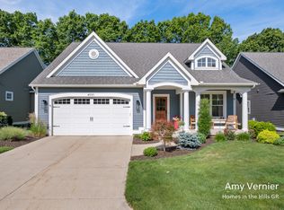 4081 E Gables Ct NE, Grand Rapids, MI 49525