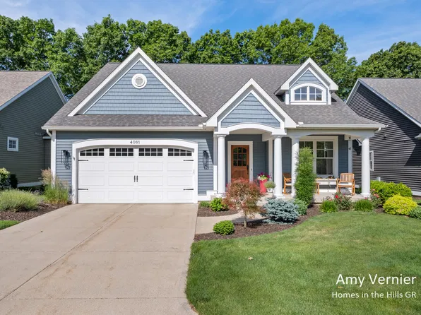 4081 E Gables Ct NE, Grand Rapids, MI 49525