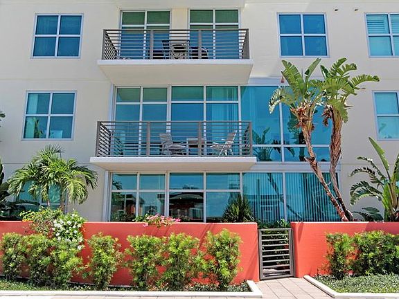 2nd image of 1120 E Kennedy Blvd Unit 1023