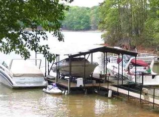190 S Port Bass Dr, Fair Play, SC 29643