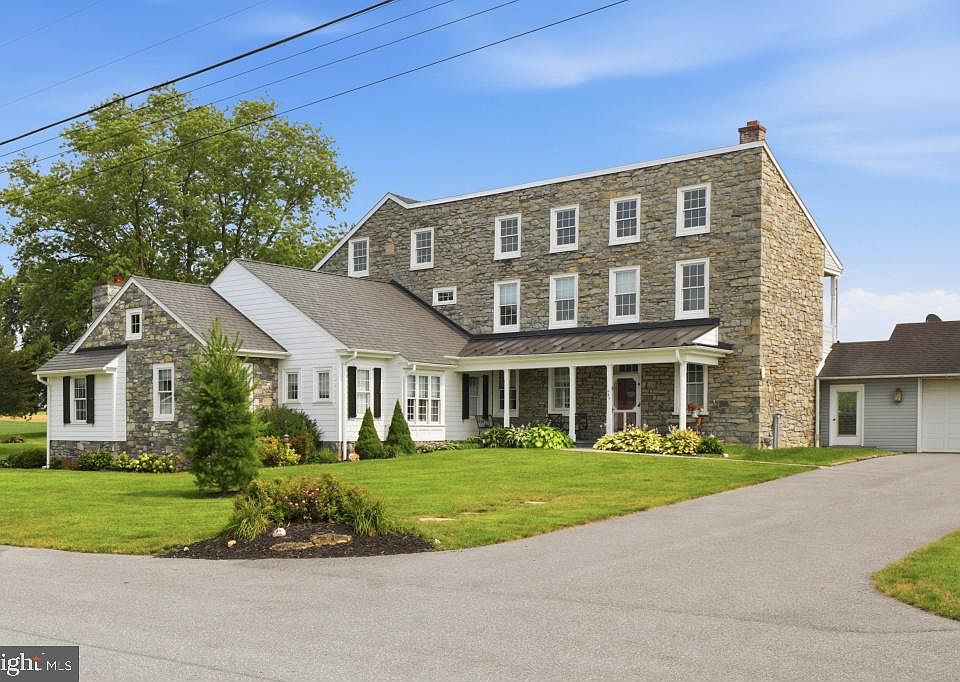 1st image of 462 Weidler Ln