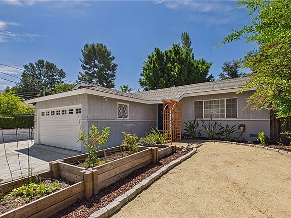 2nd image of 7838 Ellenbogen St