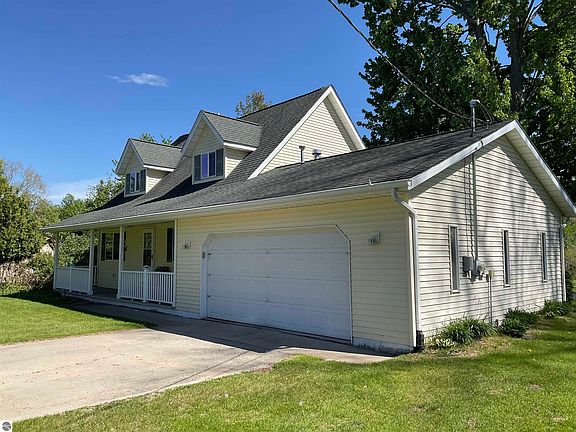 2nd image of 270 Witbeck Dr