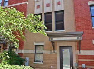 1017 N Kingsbury St, Chicago, IL 60610