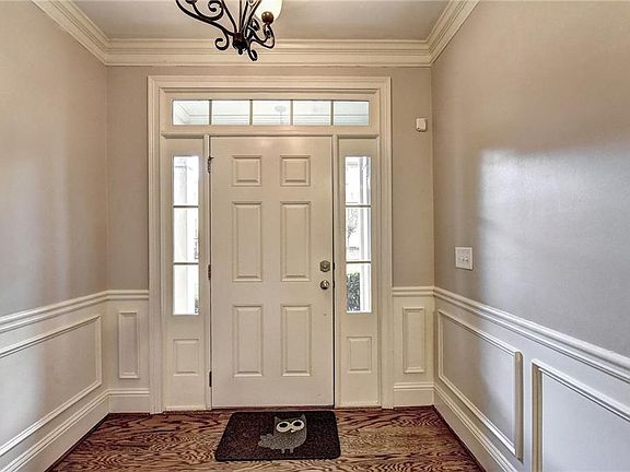4th image of 5226 Venetian Ln