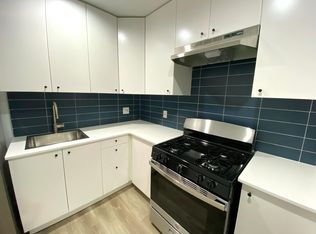 730 E San Antonio Dr, Long Beach, CA 90807