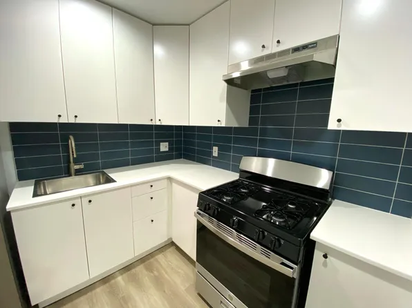 730 E San Antonio Dr, Long Beach, CA 90807