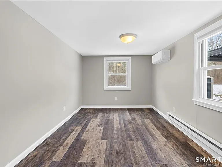 1162 Moose Hill Rd — Photo 3