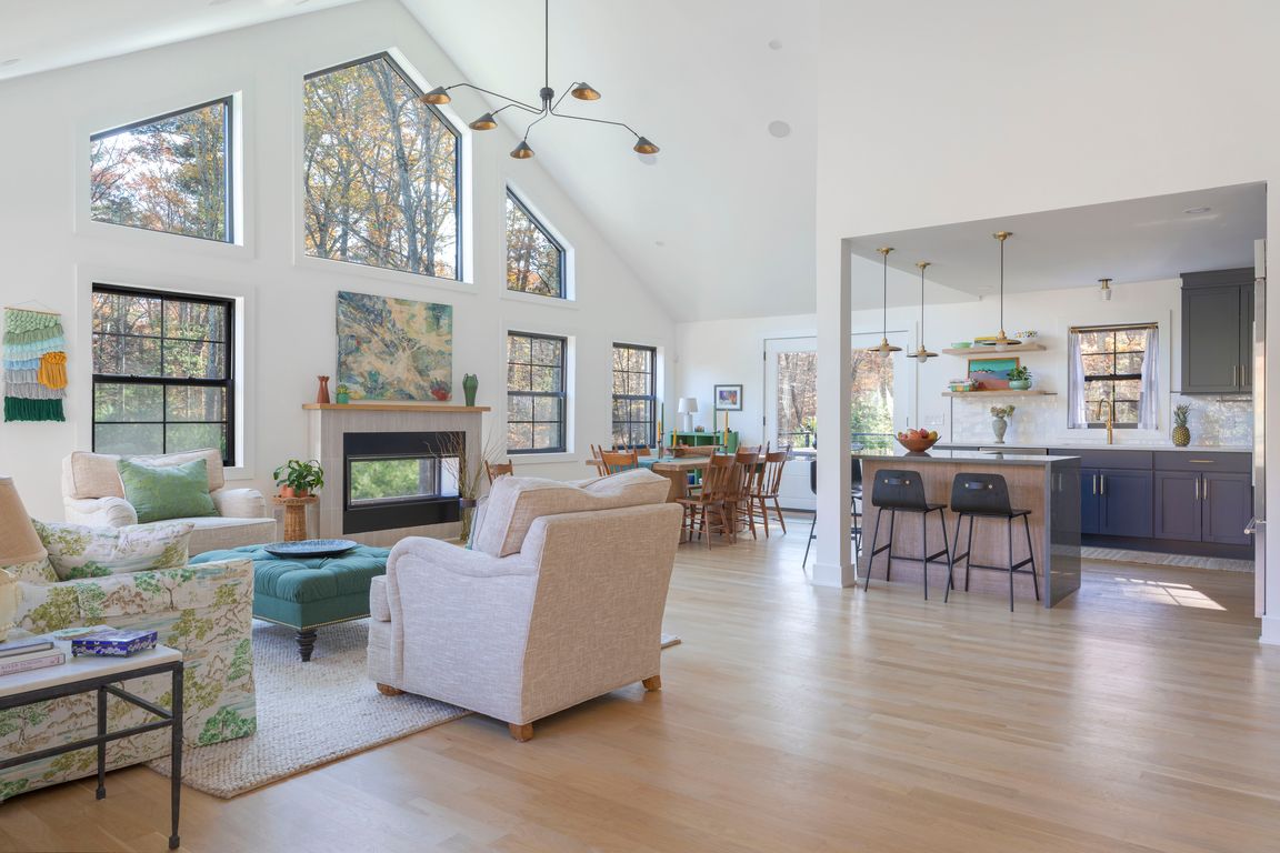 next background image