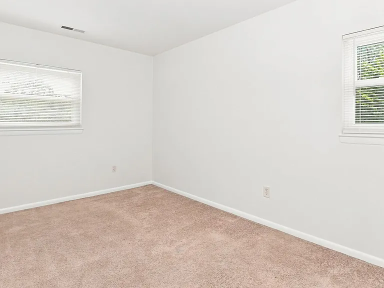2824 Moreland Rd — Photo 12