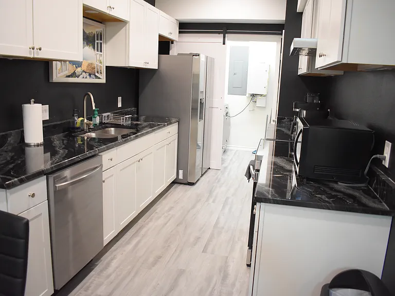 1905 Banita St #102 — Photo 2