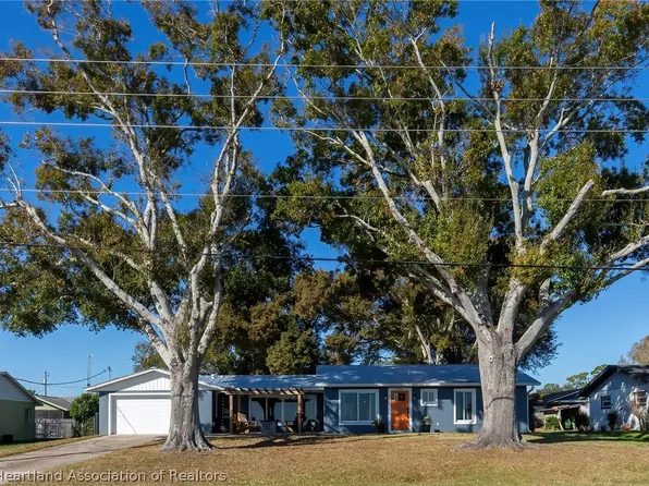 4480 Lakeview Dr, Sebring, FL 33870