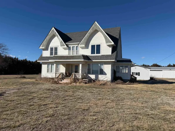 2272 Hickory Rd, Munden, KS 66959