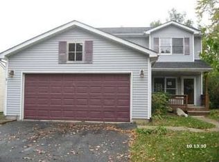 17 S Chicago Ave, Mundelein, IL 60060