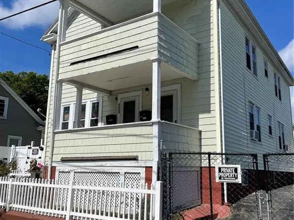 107-109 Briggs St, Providence, RI 02905