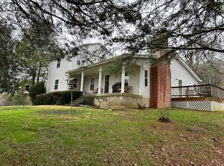 765 Red Tuttle Rd, Bethpage, TN 37022