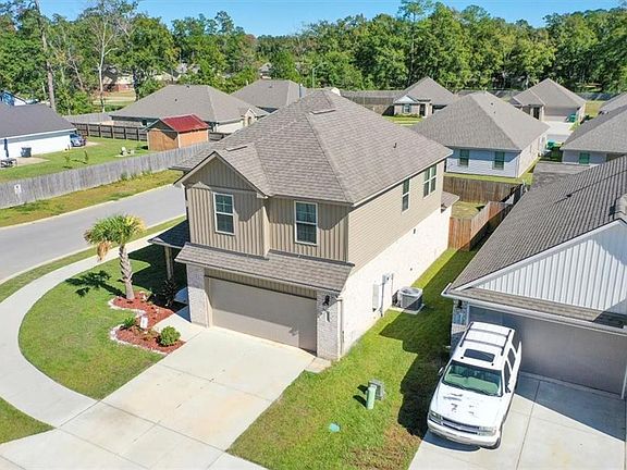 3rd image of 44122 Covington Ridge Dr