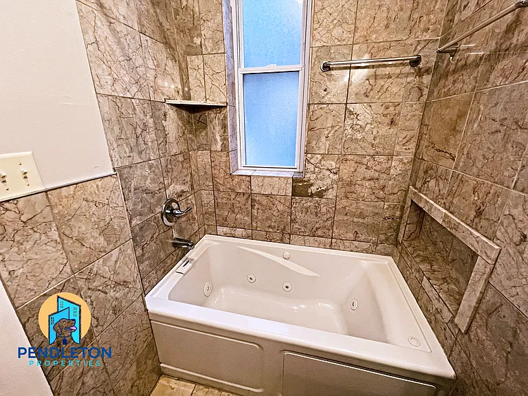 2326 Ashland Ave #1 — Photo 13