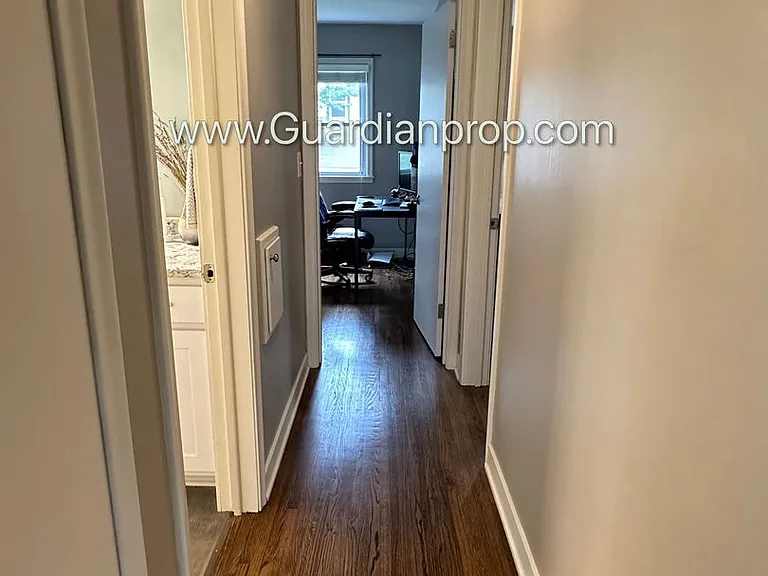4400 Zenith Ave S — Photo 11