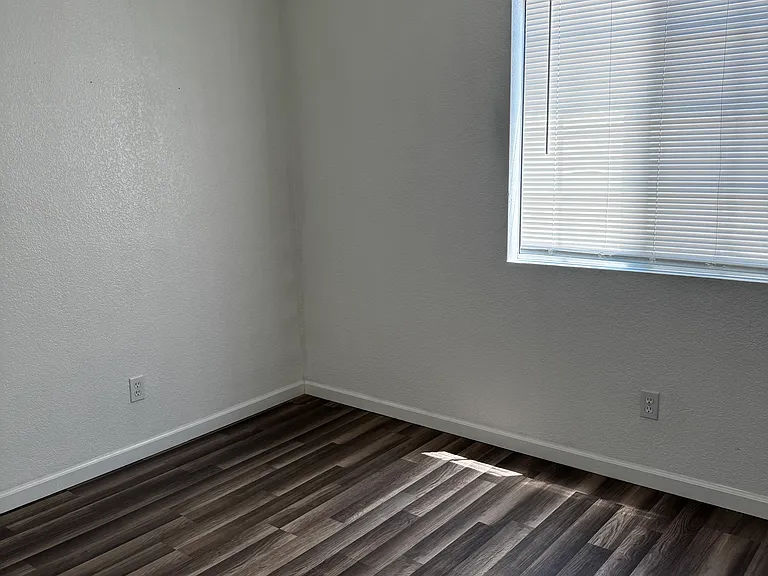 10927 Habanero Way SE — Photo 5