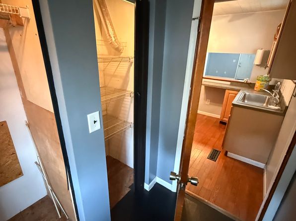 (undisclosed Address)