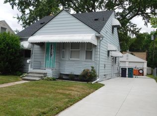 702 N Gainsborough Ave, Royal Oak, MI