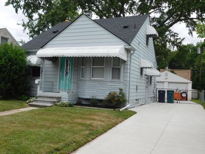 702 N Gainsborough Ave, Royal Oak, MI, 48067