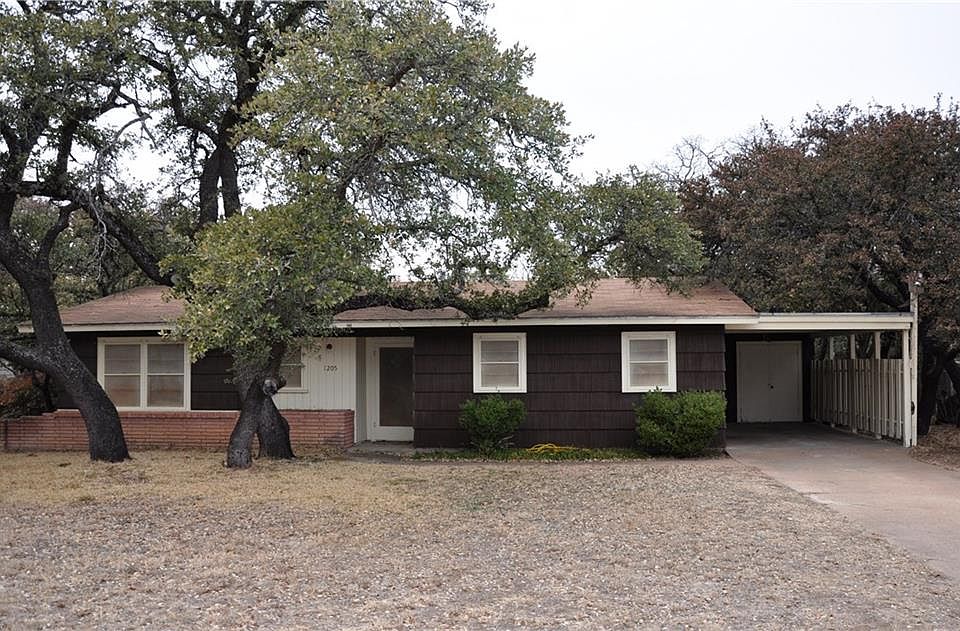 1st image of 1205 Campa Dr