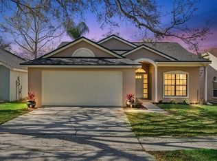 1046 Whittier Cir, Oviedo, FL 32765