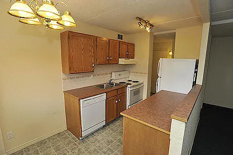 735 12th Avenue SW Calgary — Photo 2