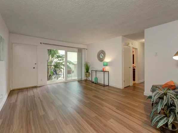 538 Avenue A APT 1-A, Redondo Beach, CA 90277