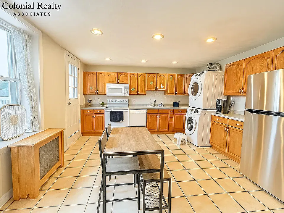 154 Harvard St #6