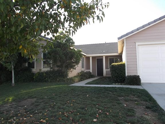 3rd image of 29199 Castle Cove Ct