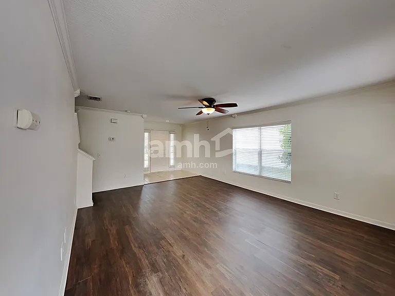 9643 Patrician Dr — Photo 8