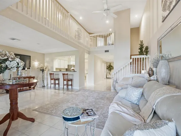 9172 Boca Gardens Pkwy APT B, Boca Raton, FL 33496