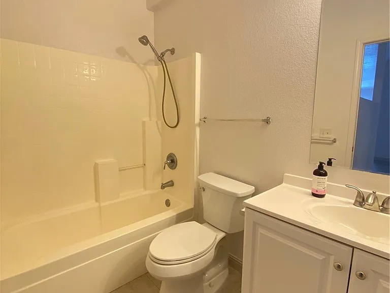 9880 Risto Ct — Photo 17