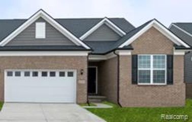16234 Beech Tree Ln, Clinton Township, MI, 48038