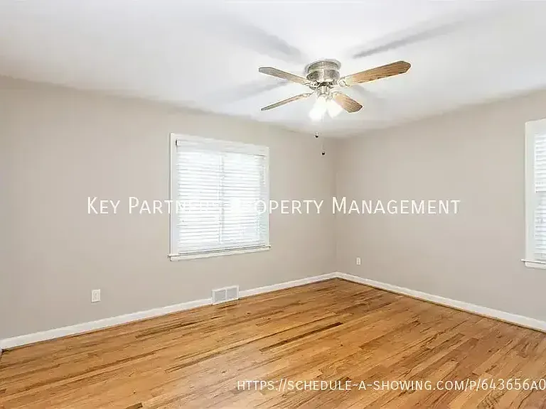 4931 W 72nd Ter — Photo 16