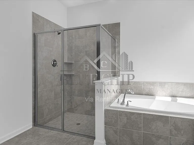 3042 Country Side Dr — Photo 34
