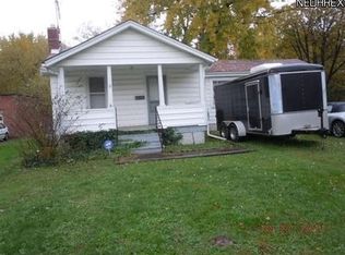 100 Viall Rd, Youngstown, OH 44515