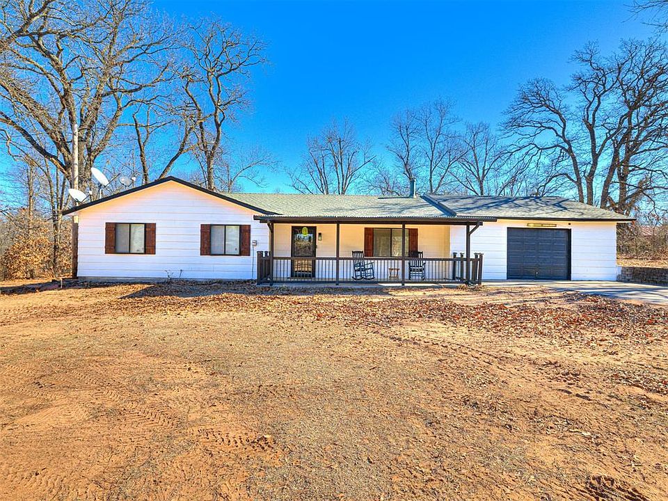 1st image of 16004 April Dr